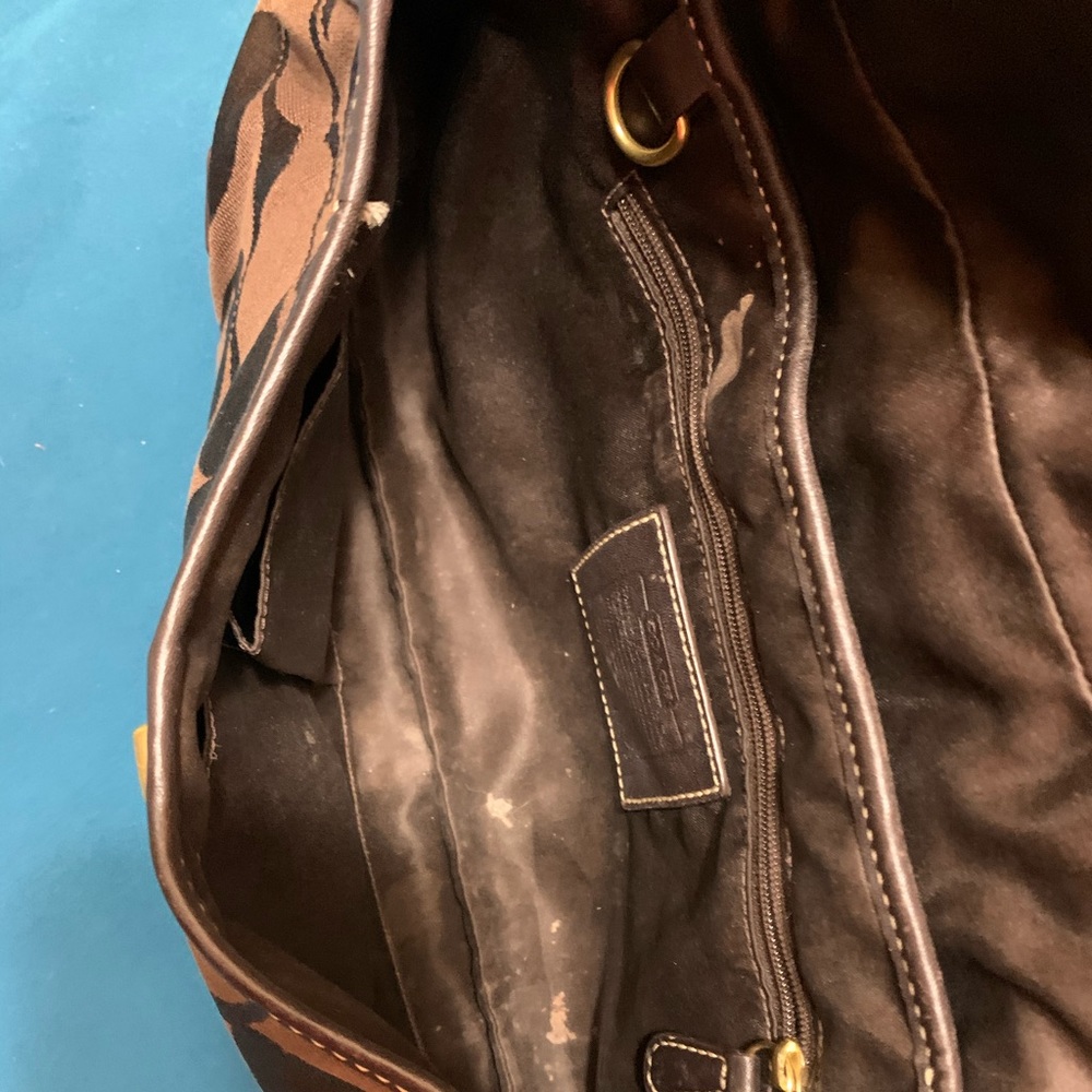 Coach Purse - Picture 2 of 4